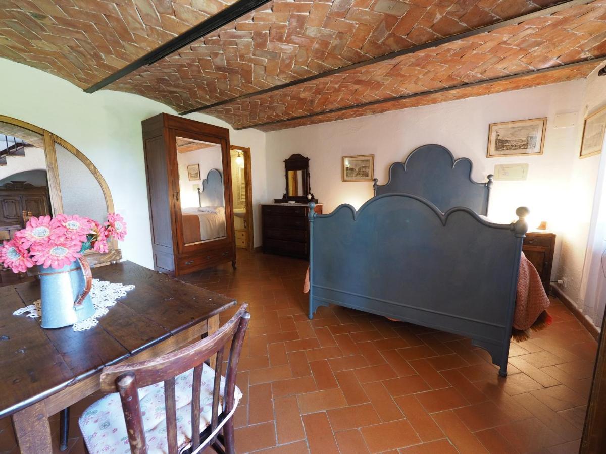 Sassi Bianchi Guest House Sensano Exterior photo