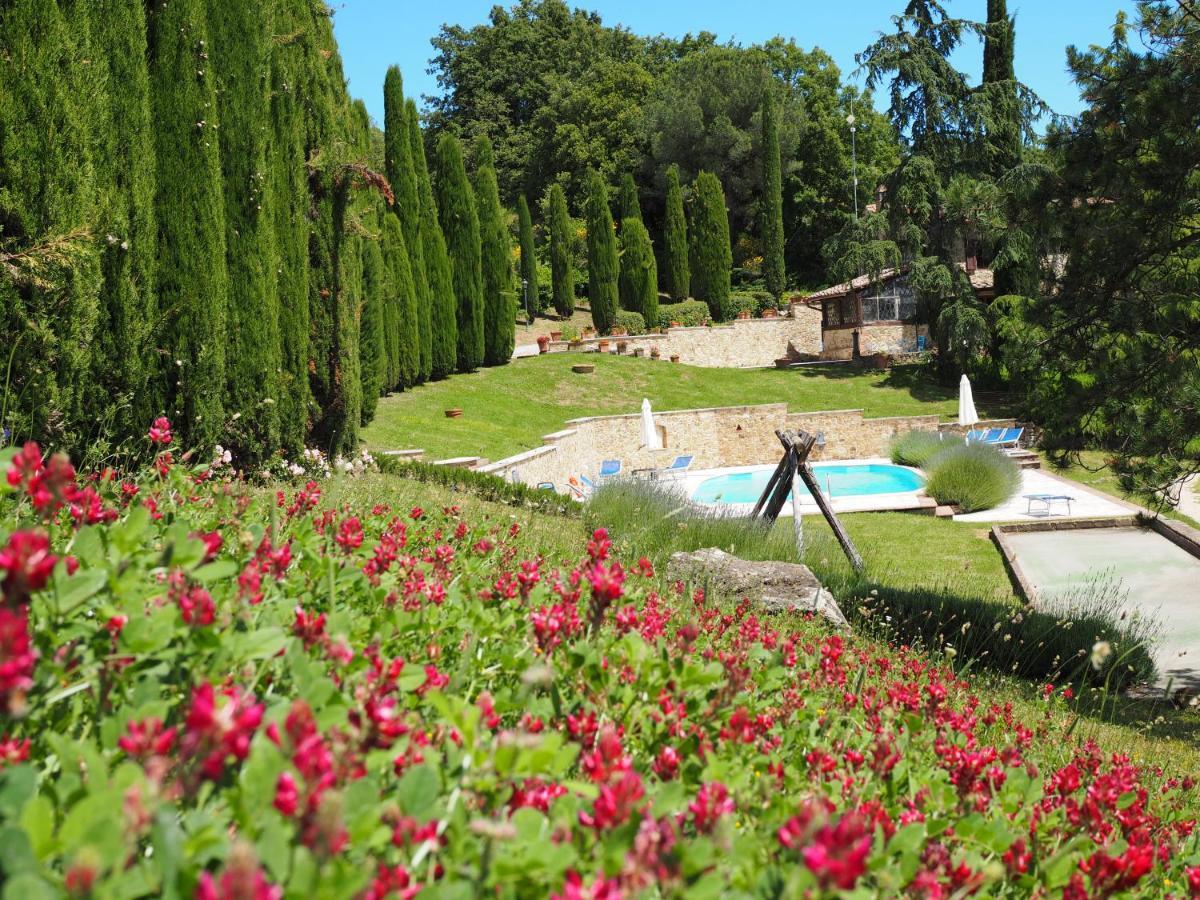 Sassi Bianchi Guest House Sensano Exterior photo