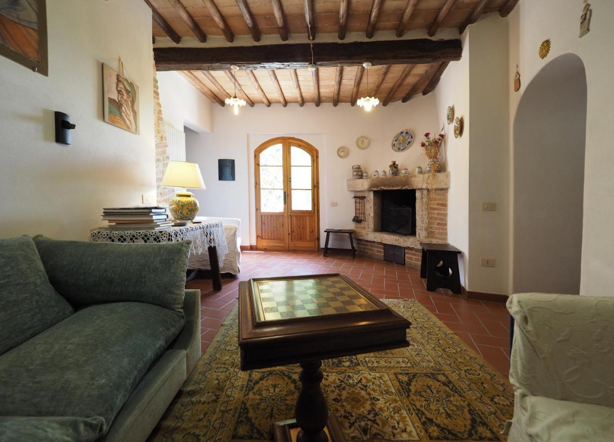 Sassi Bianchi Guest House Sensano Exterior photo